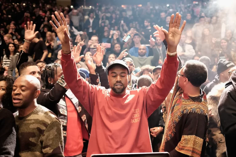 c29485b612cbbf743f64d3dbe667762f61-13-kanye-west-tlop.2x.h473.w710